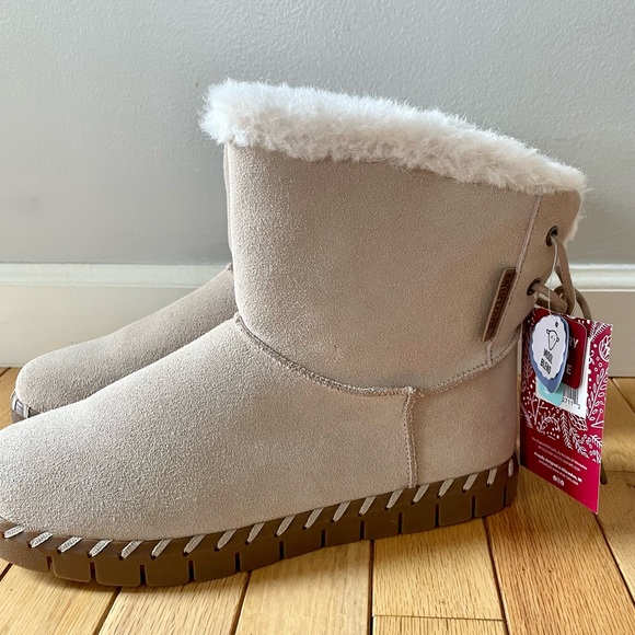 Muk Luks Shoes - Genuine Suede Boots, Muk Luks, Sand Colored, Women’s 9.5, NEW WITH TAGS, NWT